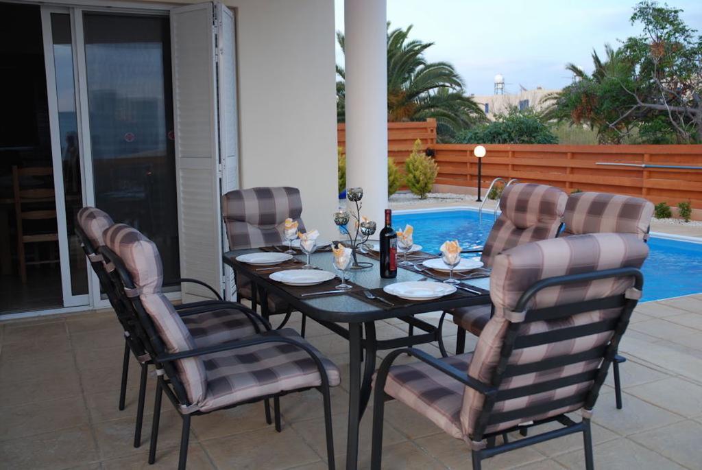 Villa Vista Пафос Экстерьер фото